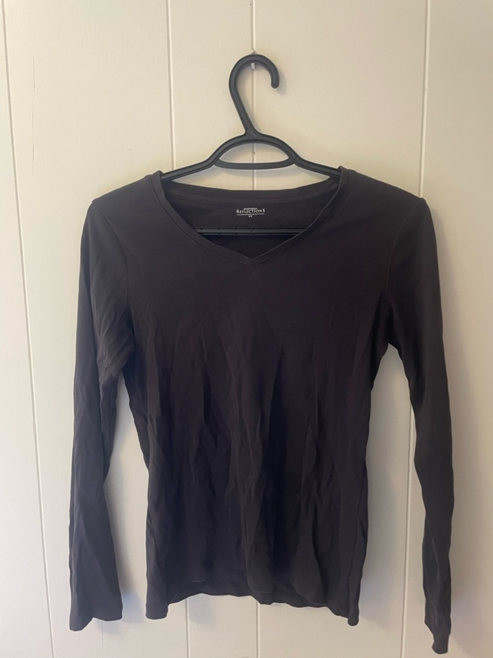 Northern Reflections Dark Brown V-Neck Long Sleeve Top